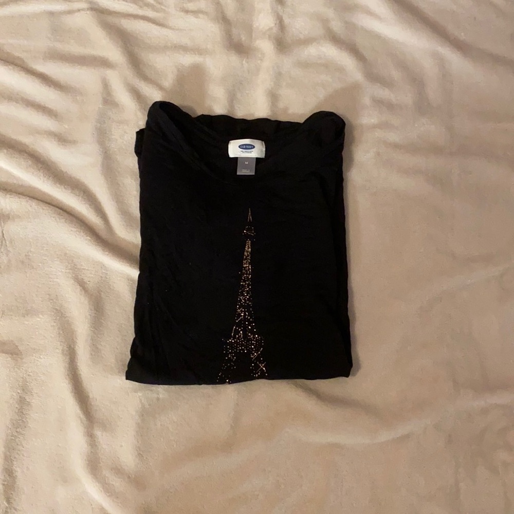 Old Navy T-Shirt